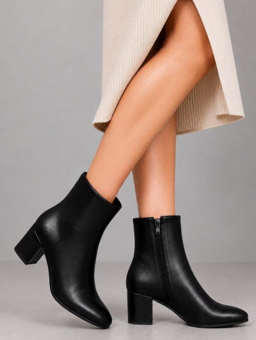 Time & Tru Boots Womens Size 6 Ankle Booties Black Faux Leather 3 Inches Heels